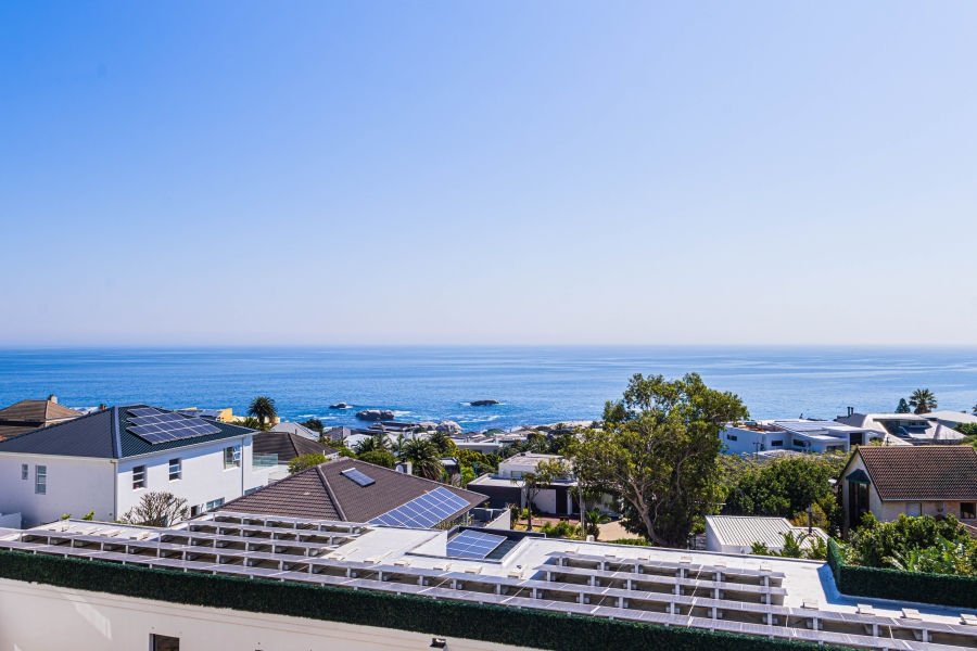To Let 2 Bedroom Property for Rent in Camps Bay Western Cape